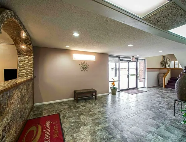 Econo Lodge hotel detail image 3