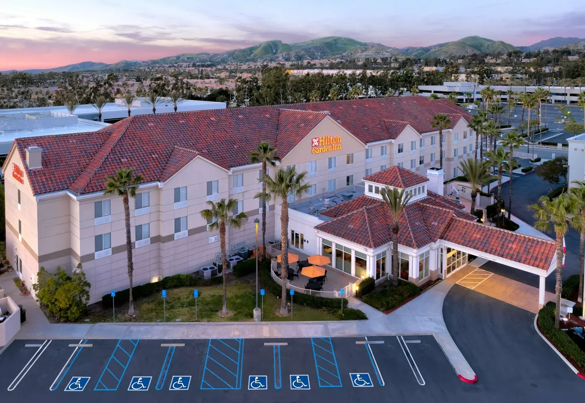Hilton Garden Inn Irvine East/Lake Forest hotel hero