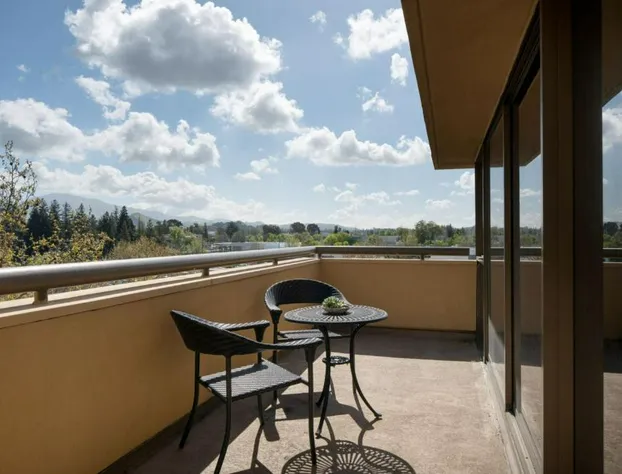 Walnut Creek Marriott hotel detail image 3