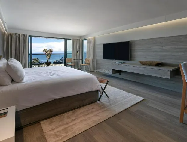 La Jolla Cove Suites hotel detail image 1