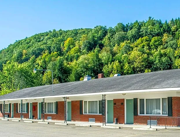 Rodeway Inn Marshall Manor Horseheads hotel detail image 1