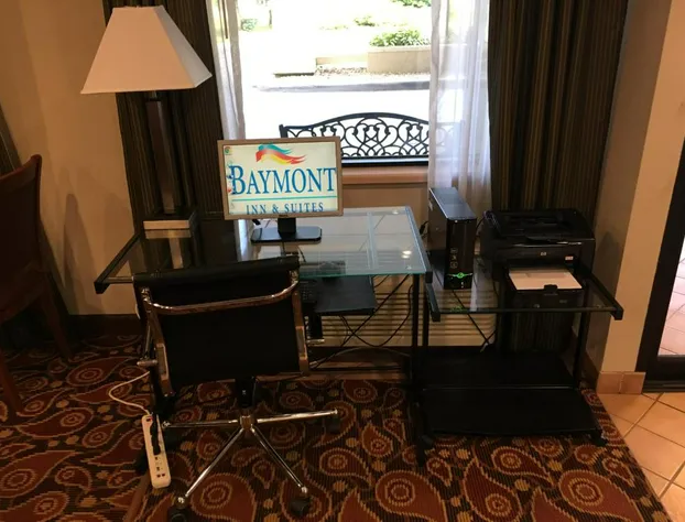 Baymont by Wyndham St. Joseph/Stevensville hotel detail image 2