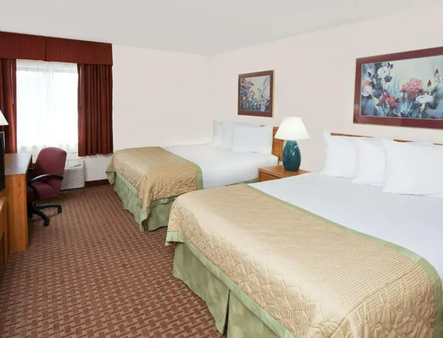 Baymont by Wyndham St. Joseph/Stevensville hotel detail image 2