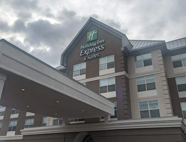 Holiday Inn Express & Suites Salt Lake City N - Bountiful By IHG hotel detail image 1