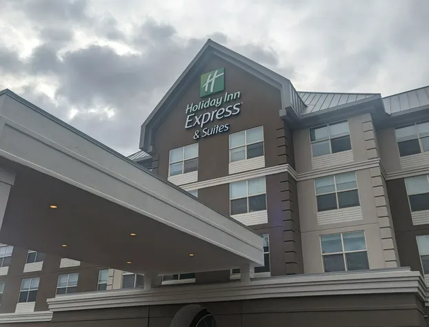 Holiday Inn Express & Suites Salt Lake City N - Bountiful By IHG hotel detail image 1
