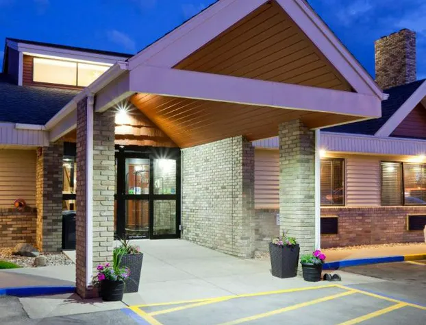 AmericInn by Wyndham Fargo West Acres hotel detail image 4