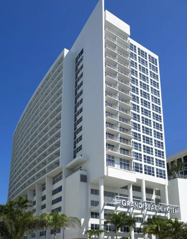 Grand Beach Hotel hotel hero