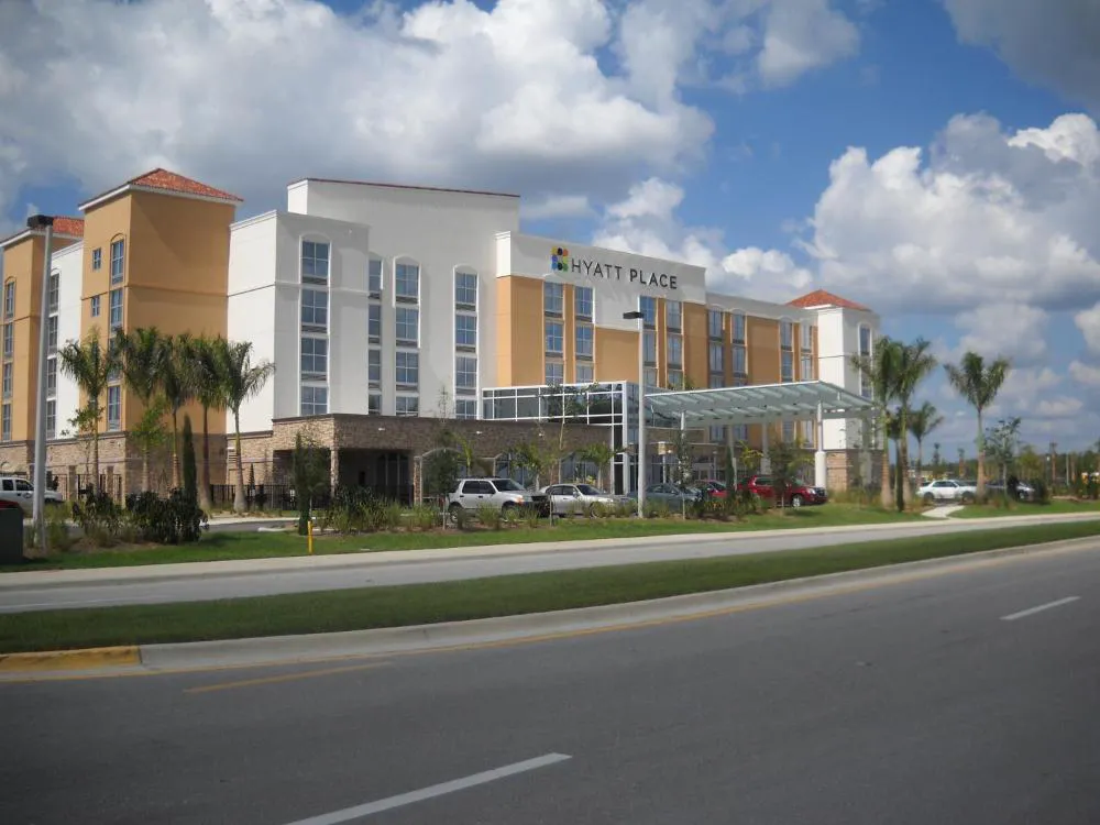 Hyatt Place Fort Myers/at The Forum hotel hero
