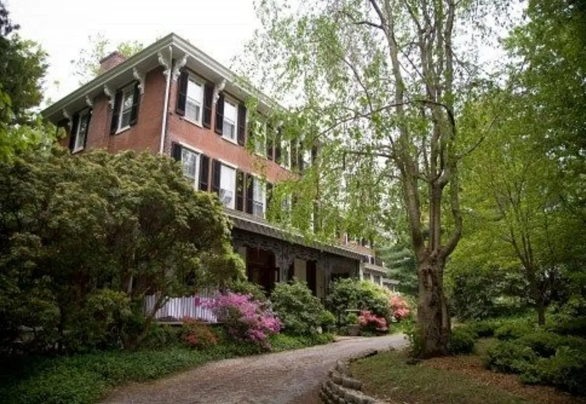 The Bookhouse Hotel at Faunbrook hotel hero