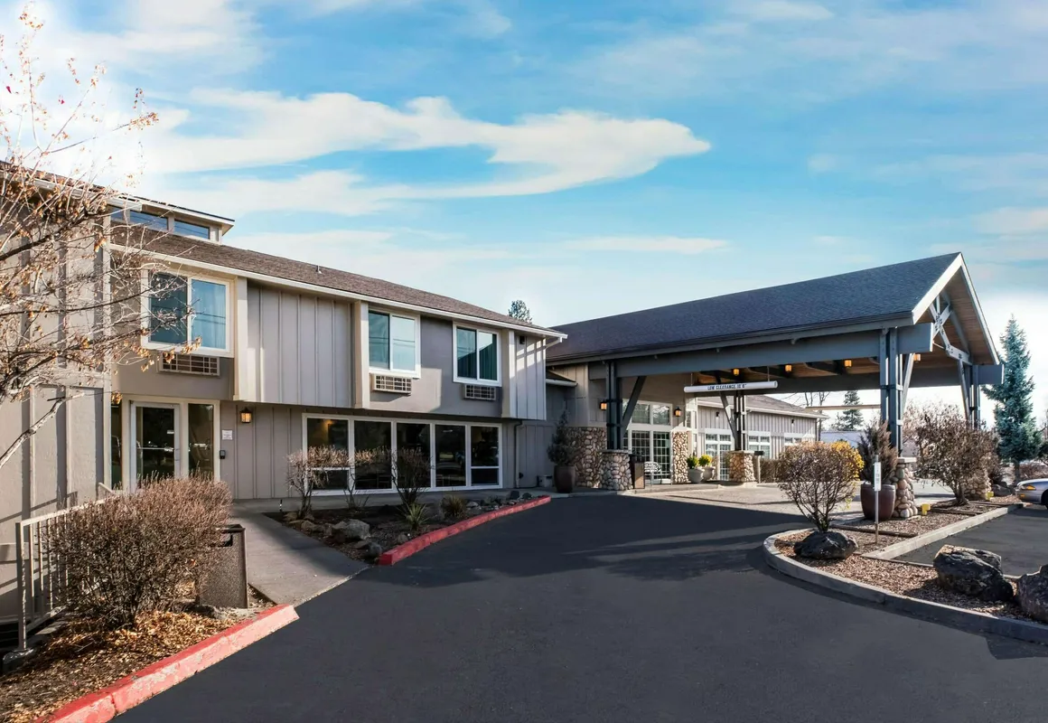 La Quinta Inn by Wyndham Bend hotel hero