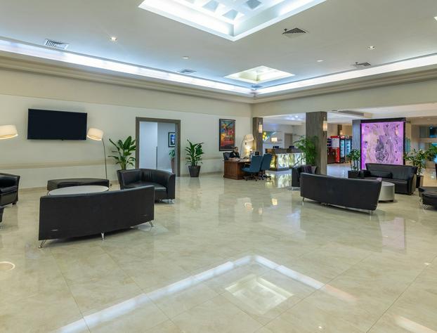 Holiday Inn Port of Miami - Downtown by IHG hotel detail image 3