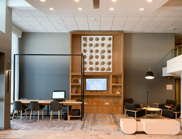 Delta Hotels by Marriott Green Bay hotel detail image 3