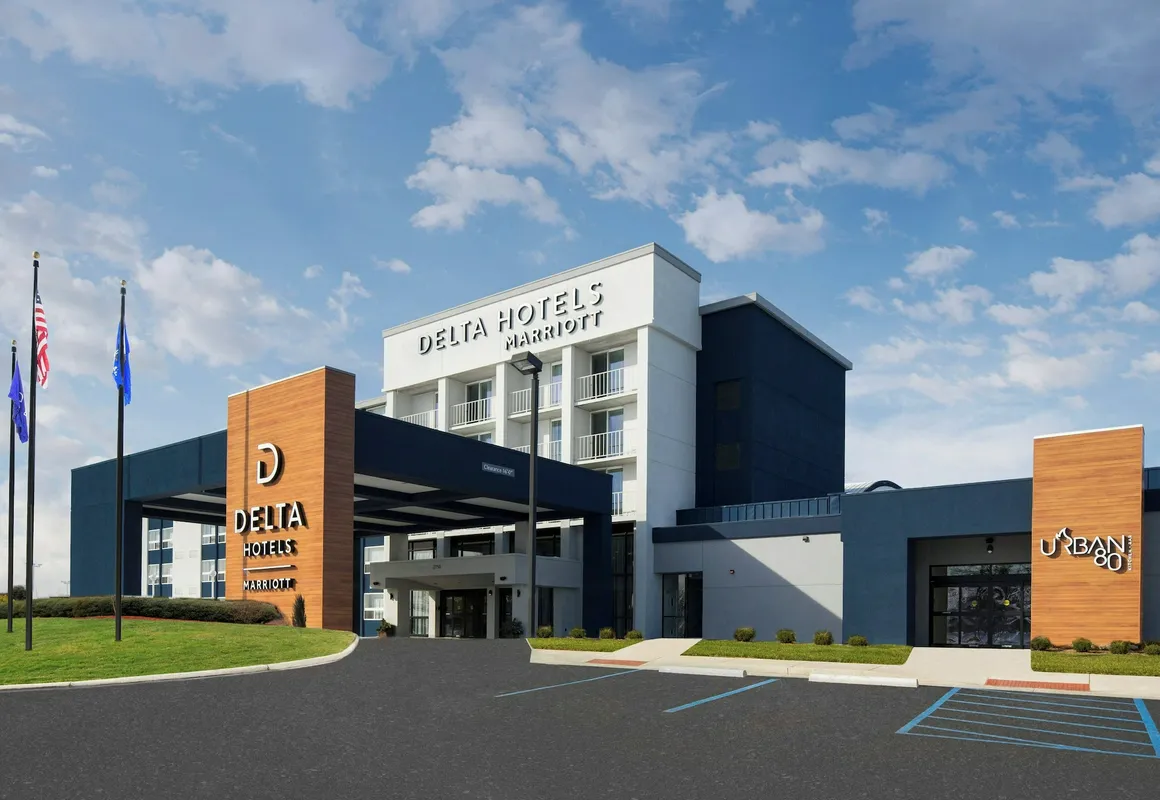 Delta Hotels by Marriott Green Bay hotel hero