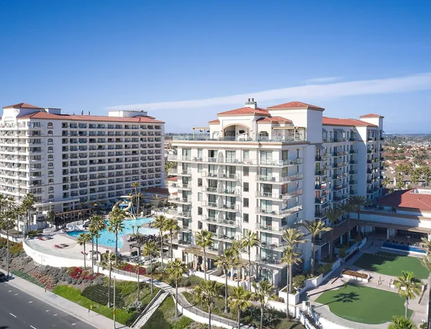 The Waterfront Beach Resort, A Hilton Hotel hotel detail image 4