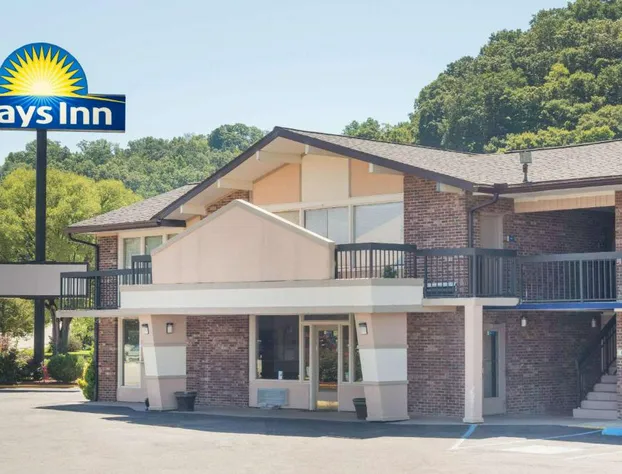 Days Inn by Wyndham Paintsville hotel detail image 1
