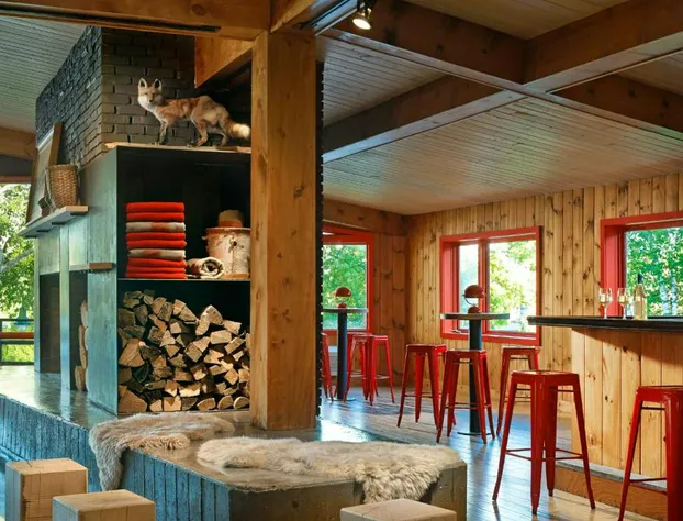 Lake House at High Peaks Resort hotel detail image 4