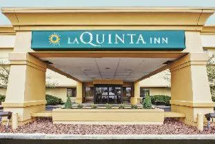 La Quinta Inn by Wyndham Toledo Perrysburg hotel detail image 4