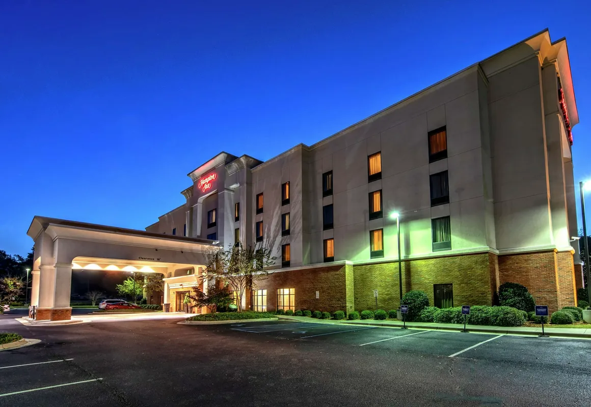 Hampton Inn Jacksonville-Anniston Area hotel hero