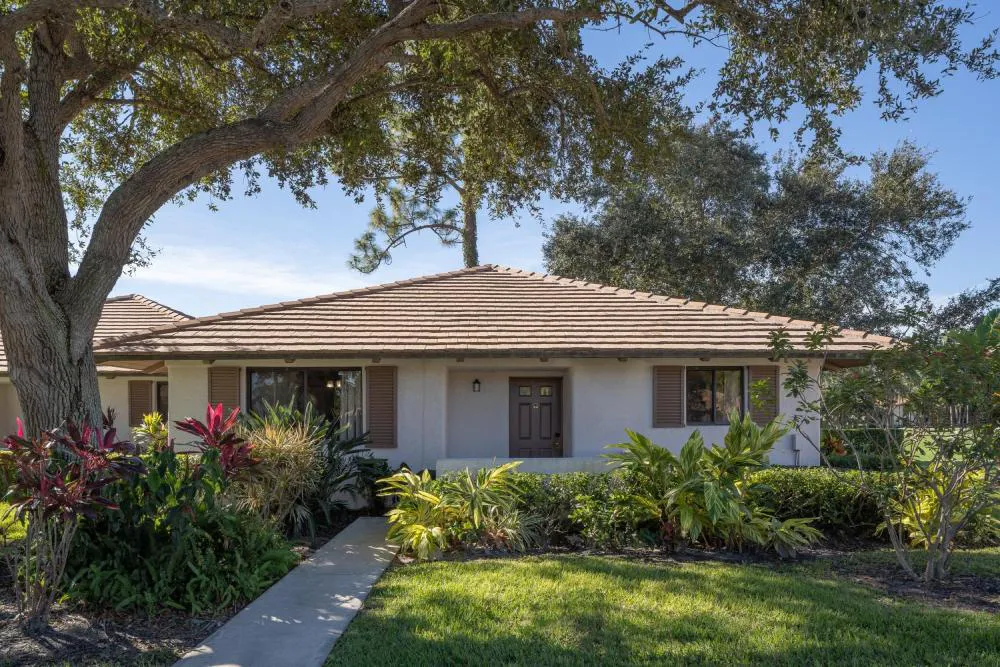 PGA National Resort hotel hero