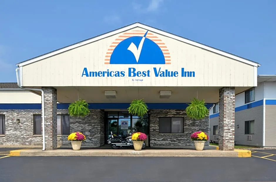 America's Best Value Inn La Crosse hotel hero