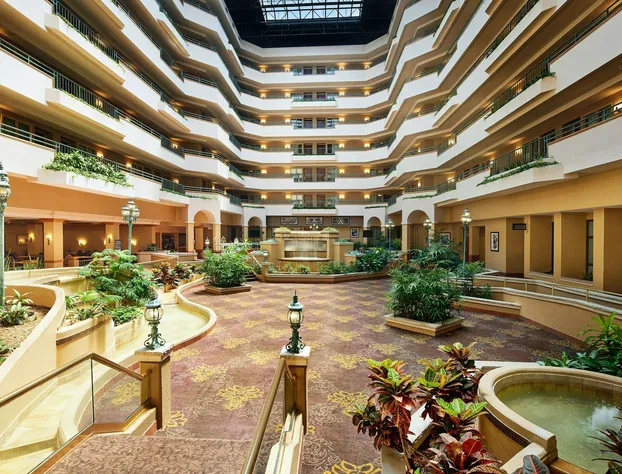 Embassy Suites by Hilton Greensboro Airport hotel detail image 3