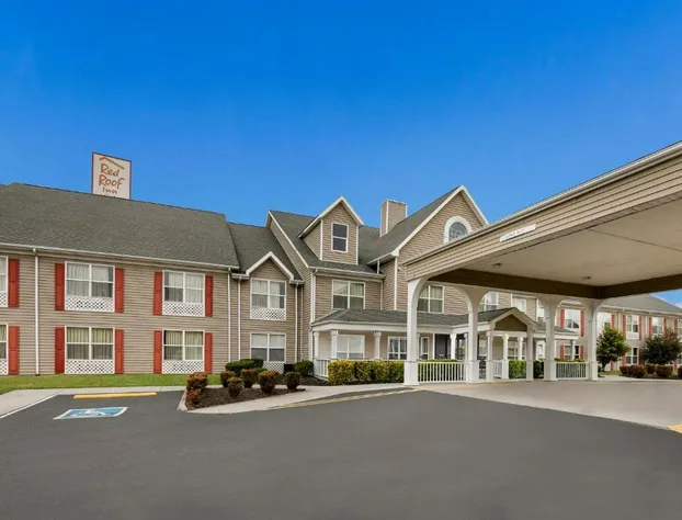 Red Roof Inn & Suites Knoxville East hotel detail image 4