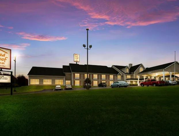 Red Roof Inn & Suites Knoxville East hotel detail image 1