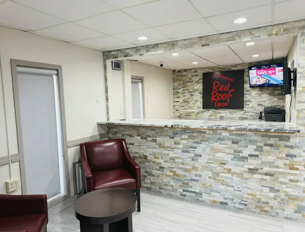 Red Roof Inn Ames hotel detail image 1