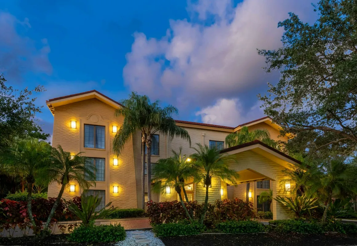 La Quinta East Deerfield Beach - Boca Raton hotel hero