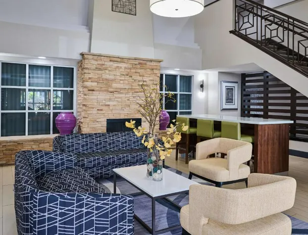 DoubleTree by Hilton Chatsworth hotel detail image 4