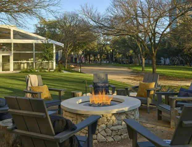 Renaissance Austin Hotel hotel detail image 4