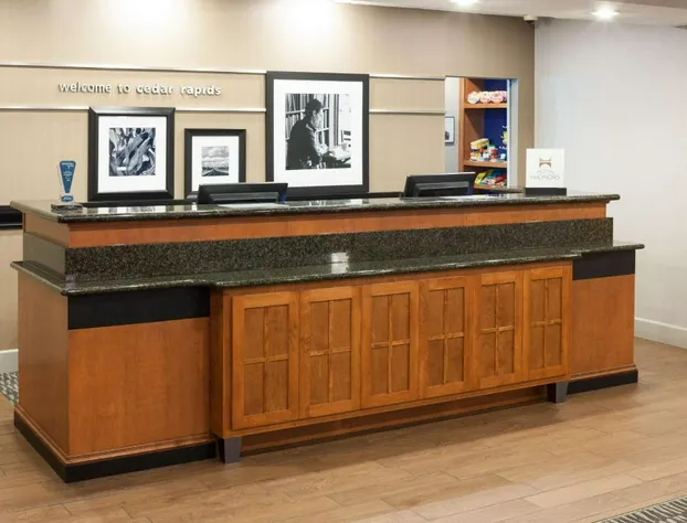 Hampton Inn & Suites Cedar Rapids - North hotel detail image 2