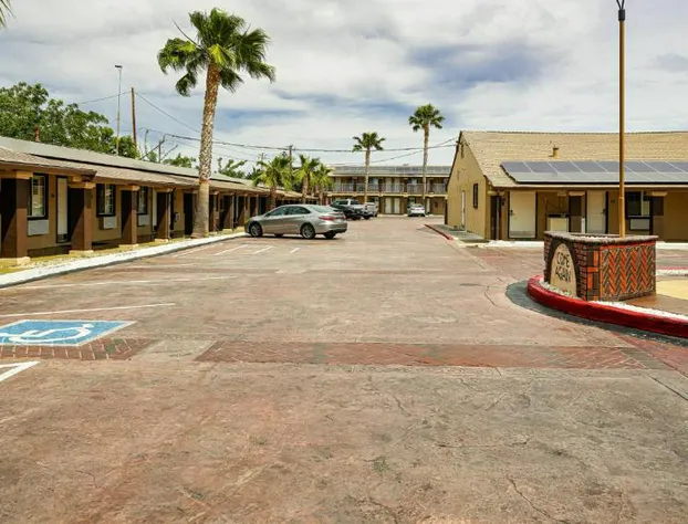 Americas Best Value Inn Antioch hotel detail image 4