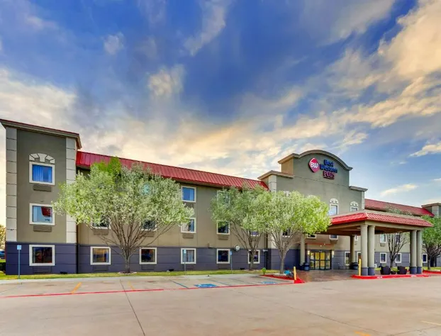 Best Western Plus University Inn & Suites hotel detail image 1