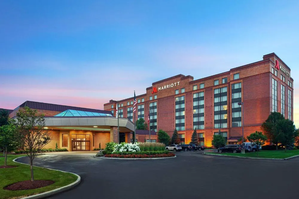 Cleveland Marriott East hotel hero