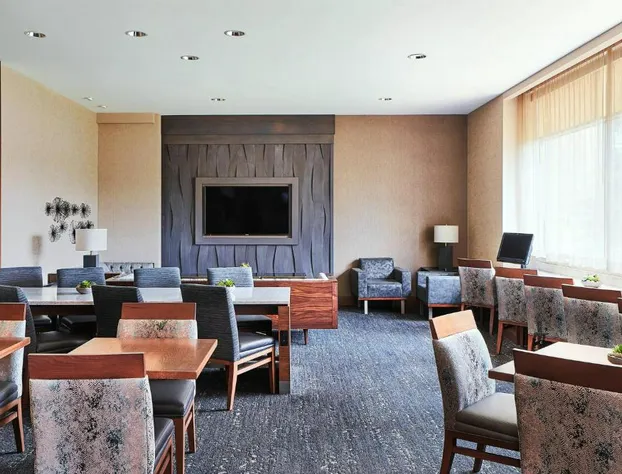 Cleveland Marriott East hotel detail image 4