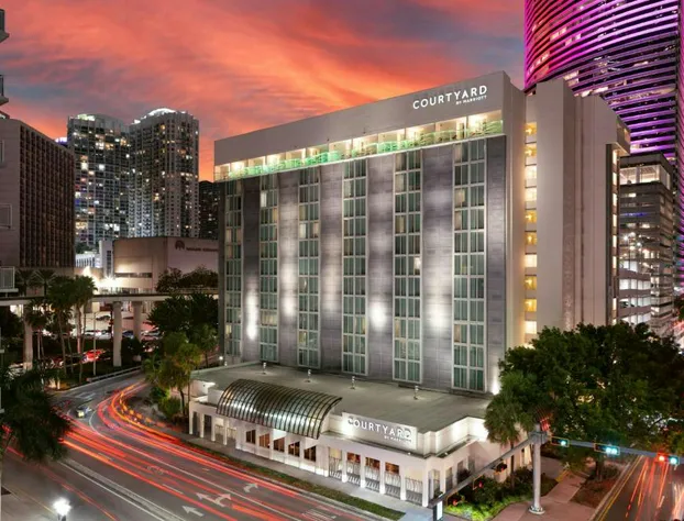 Courtyard by Marriott Miami Downtown hotel detail image 2