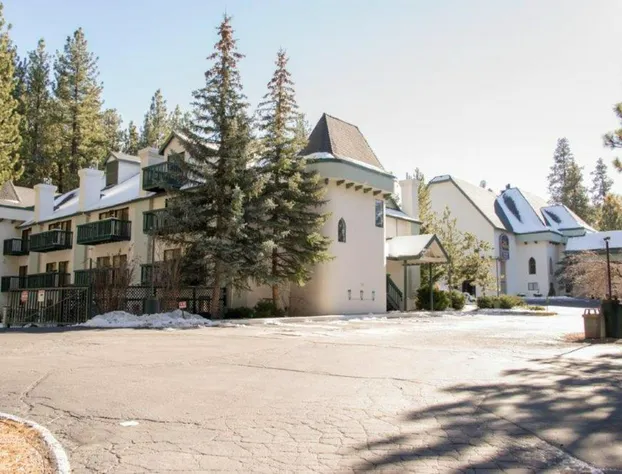 Chateau Big Bear Boutique Hotel, BW Signature Collection hotel detail image 1