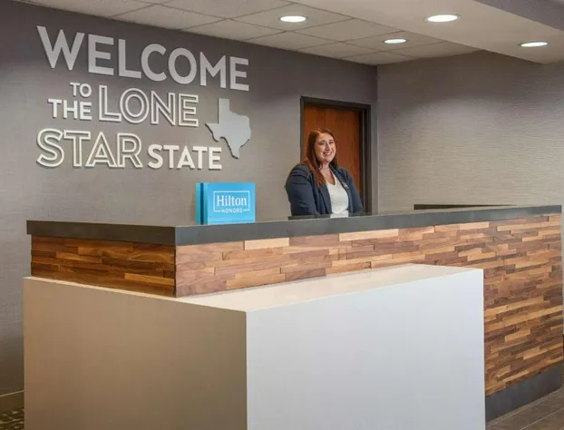 Hampton Inn & Suites-Dallas Allen hotel detail image 3