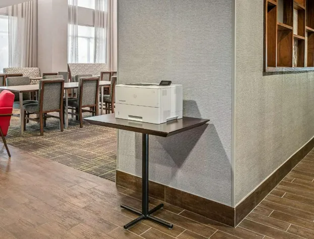 Hampton Inn & Suites-Dallas Allen hotel detail image 2