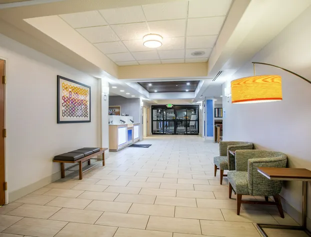 Holiday Inn Express Hotel & Suites Lewisburg by IHG hotel detail image 4