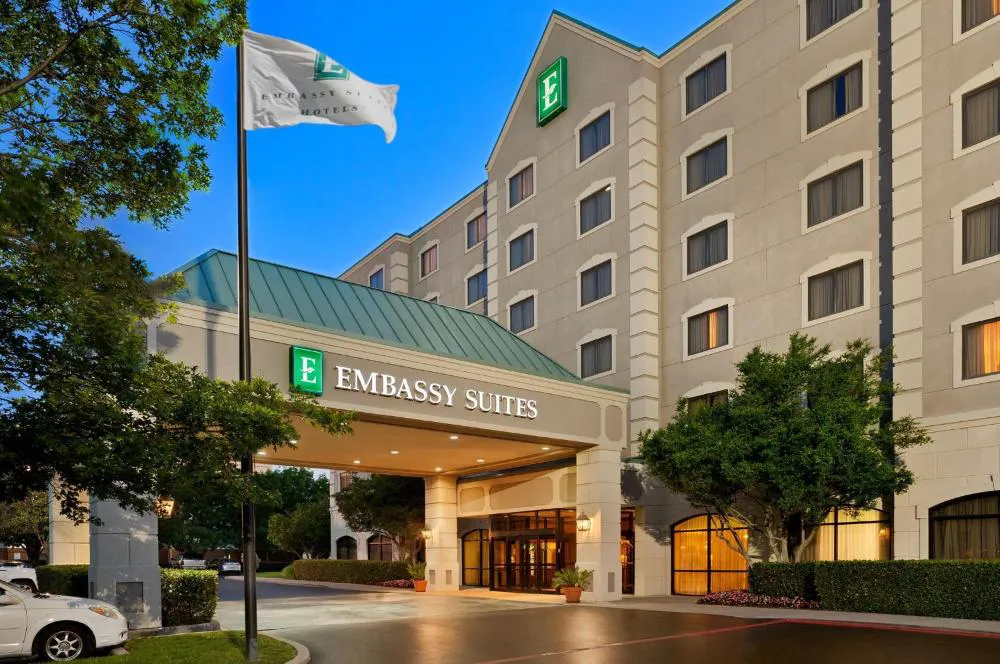 Embassy Suites by Hilton Dallas Near the Galleria hotel hero