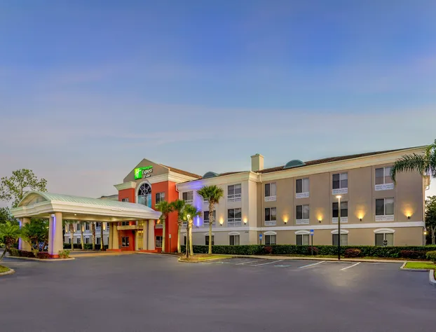 Holiday Inn Express Hotel & Suites Jacksonville South I-295 by IHG hotel detail image 2