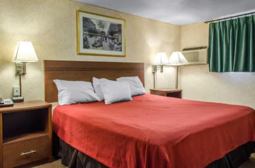 Econo Lodge Bellefonte I-99 hotel detail image 1