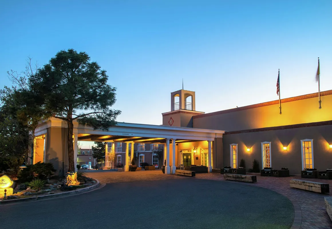 Hilton Santa Fe Historic Plaza hotel hero