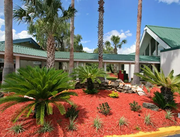 Travelodge by Wyndham Lakeland hotel detail image 3