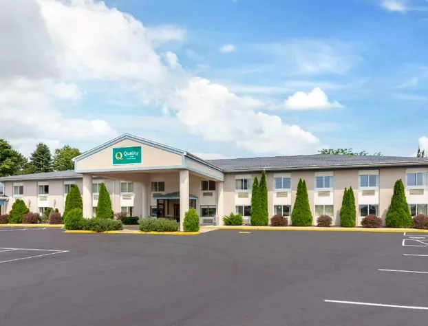 Quality Inn Huron hotel detail image 1