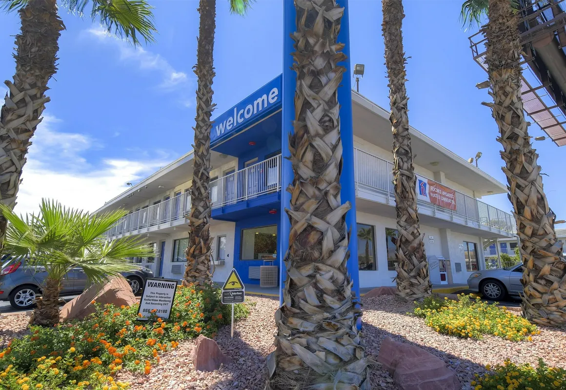 Motel 6 Las Vegas, NV – I-15 Stadium hotel hero