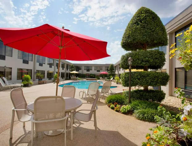 Best Western Plus Madison-Huntsville Hotel hotel detail image 1