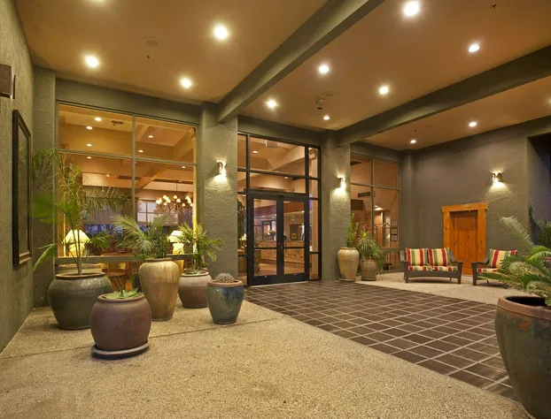 Ramada by Wyndham Tucson hotel detail image 2